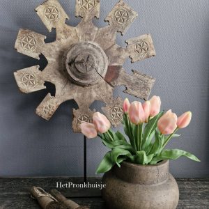 Countryfield. Kunst tulpen boeket. Zacht roze